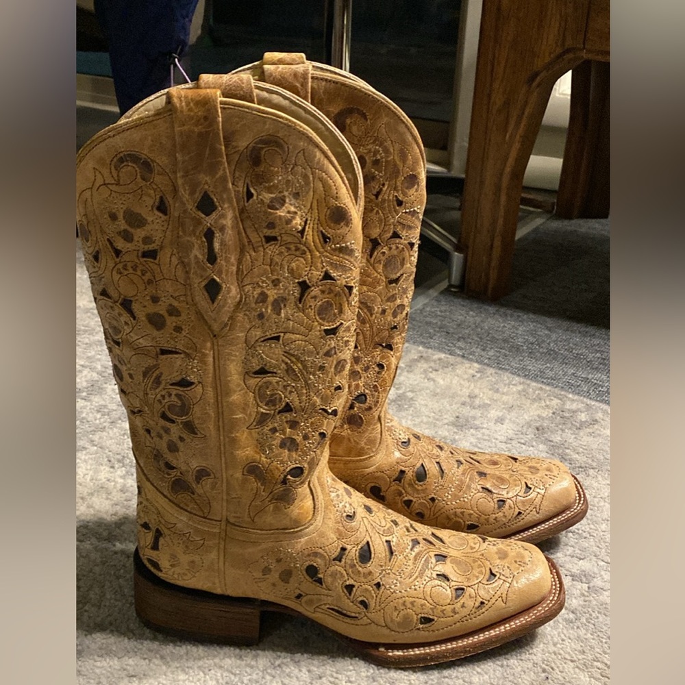 Corral Vintage Women’s Cowboy Boots